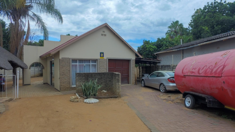 3 Bedroom Property for Sale in Bodorp North West